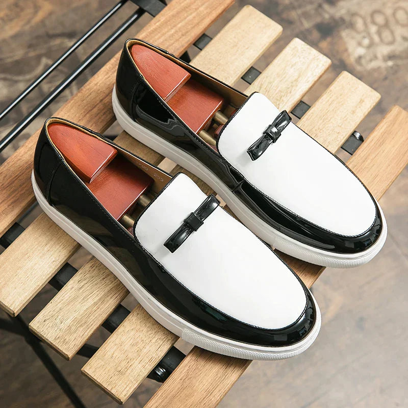 Archy - Modische Loafers im Zweifarben-Design mit Schnalle