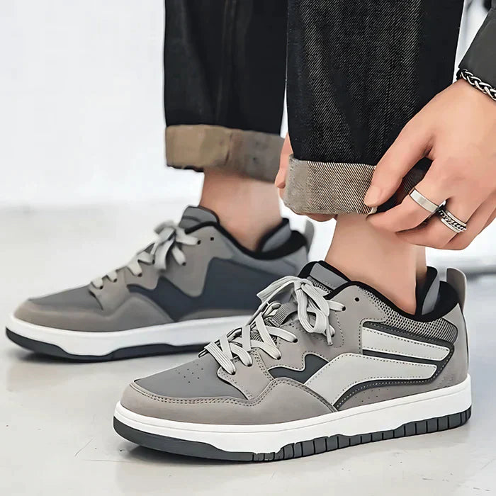 Hauke - Retro Sneaker im Low-Top-Stil mit Kontrastdetails